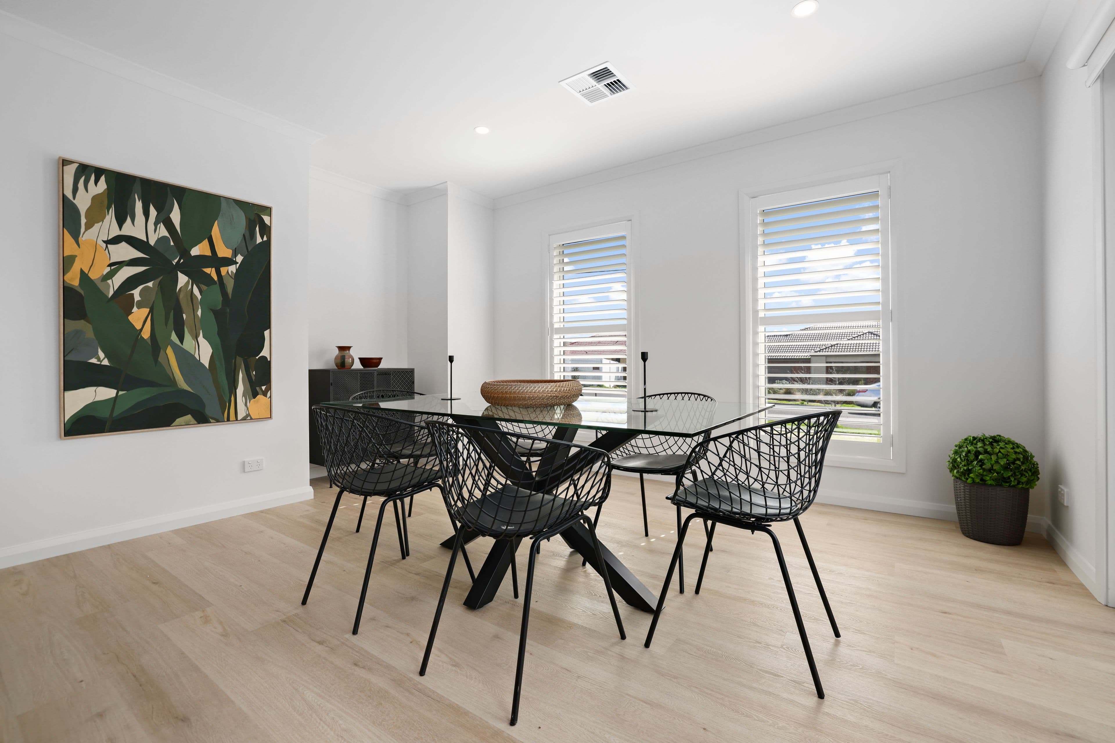 32 Sinclair Road, Bayswater VIC 3153, Bayswater - Thumbnail 7