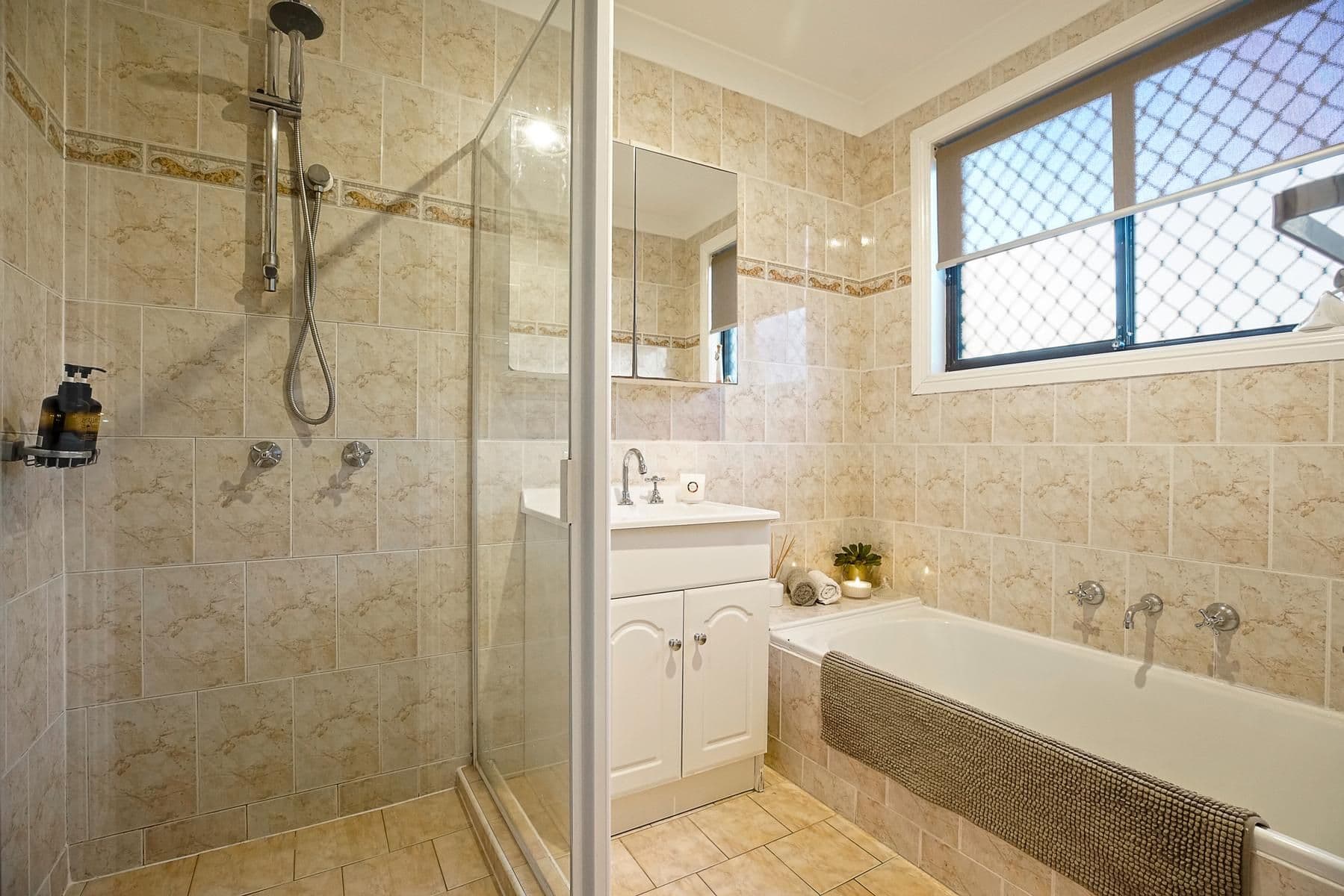 7 Wiggan Place, Cranebrook - Thumbnail 6