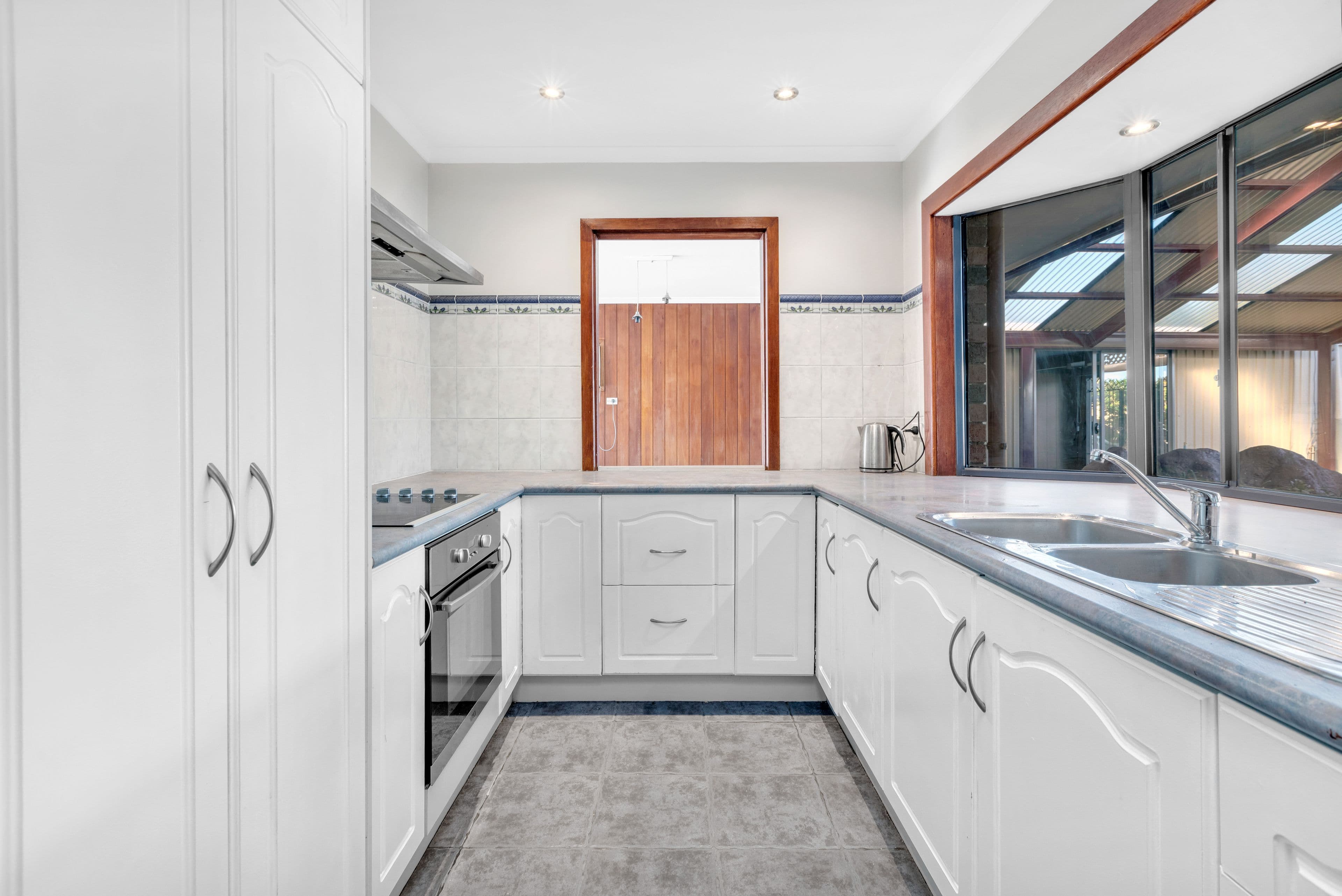 10 Hewish Crescent, Elizabeth Park SA 5113, Elizabeth Park - Thumbnail 3