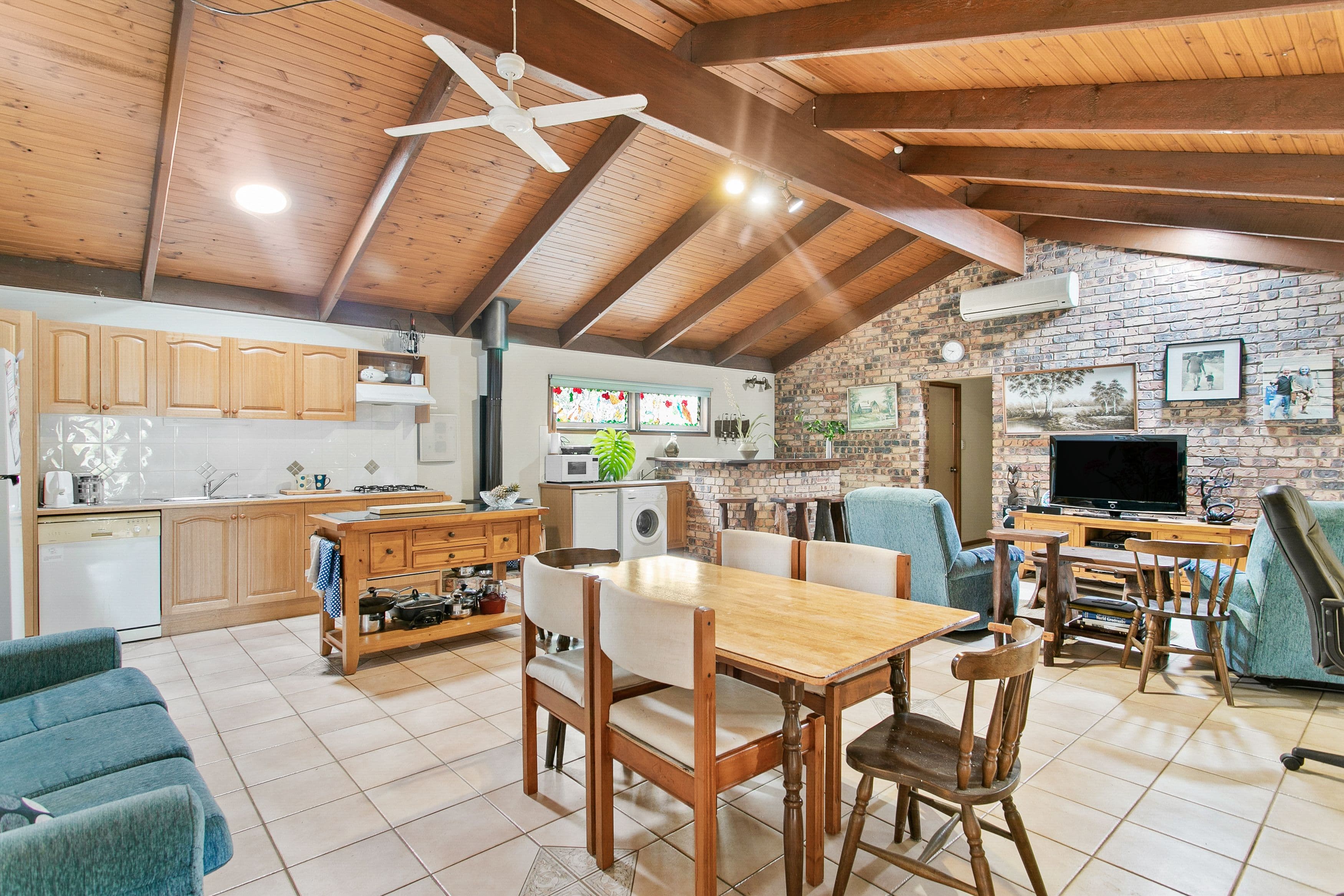 24 Kevin Grove, Caboolture South QLD 4510, Caboolture South - Thumbnail 5