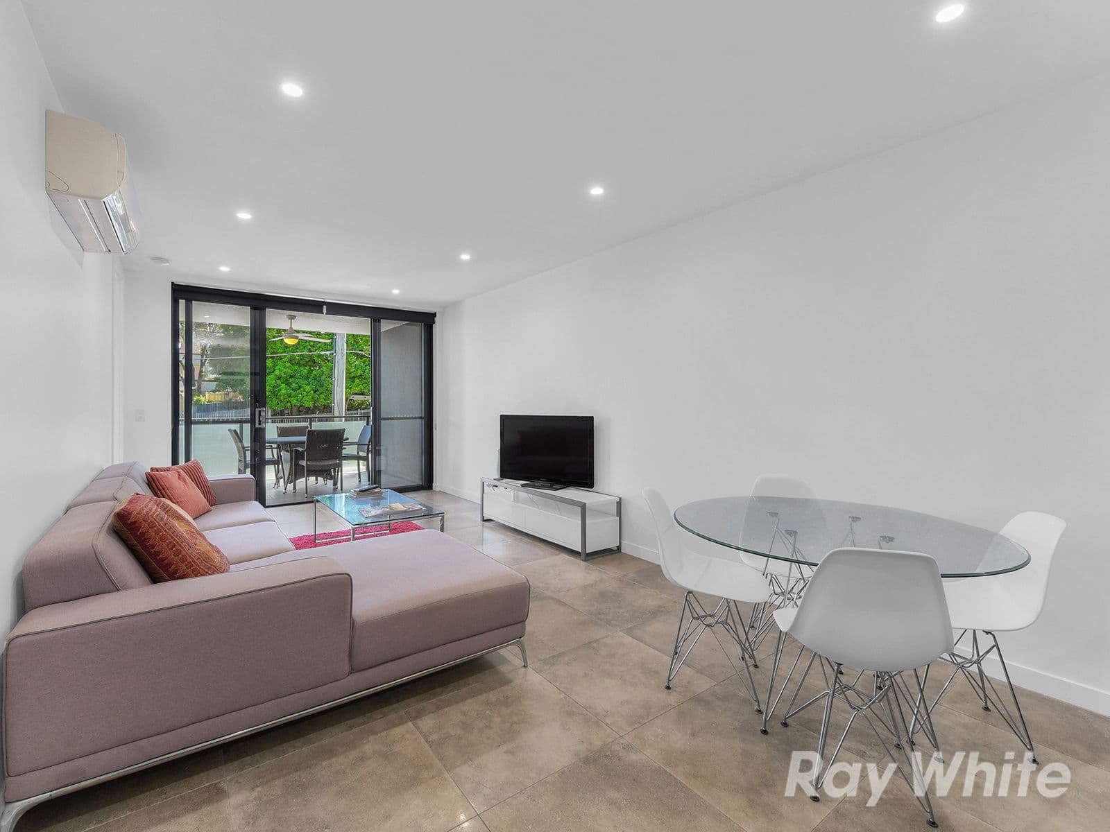 16 Camborne Street, Alderley QLD 4051, Alderley - Thumbnail 4