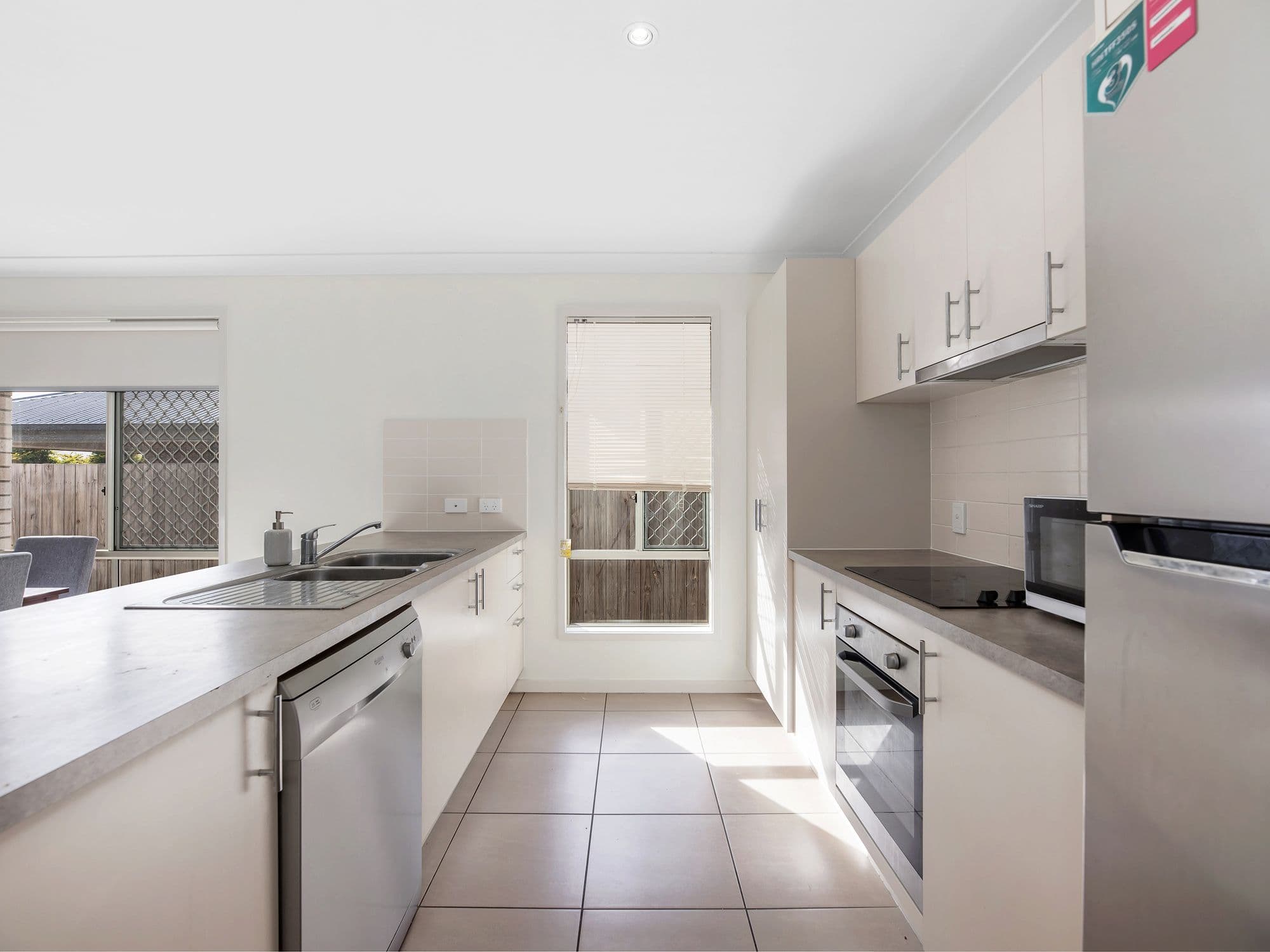 19 Huntingdale Street, Leichhardt QLD 4305, Leichhardt - Thumbnail 3