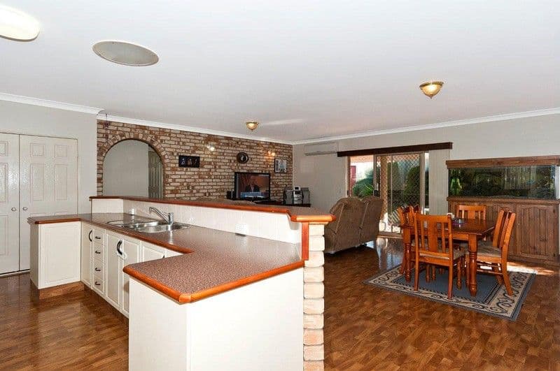 1 Crusader Court, WILSONTON QLD 4350, Wilsonton - Thumbnail 3