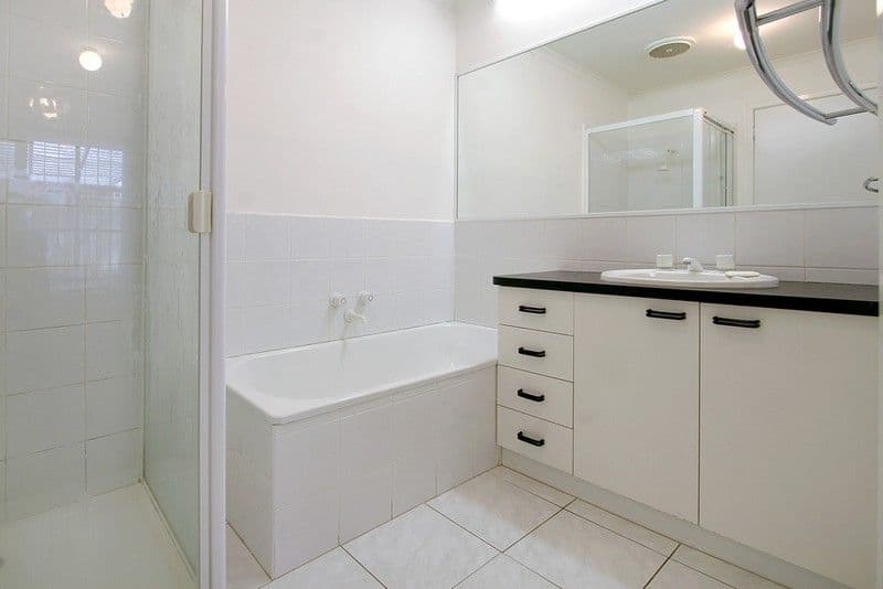 3 Rae Street, CHADSTONE VIC 3148, Chadstone - Thumbnail 3