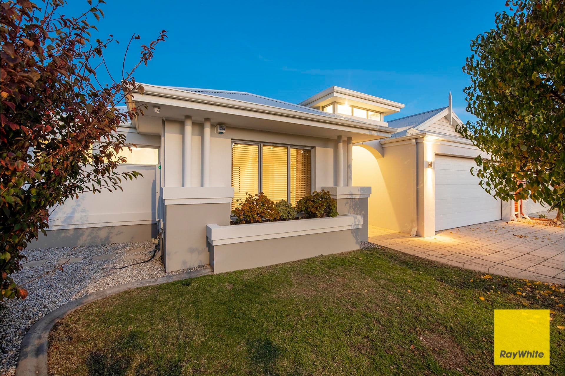 9 Tipperary Bend, Canning Vale WA 6155, Canning Vale - Thumbnail 3