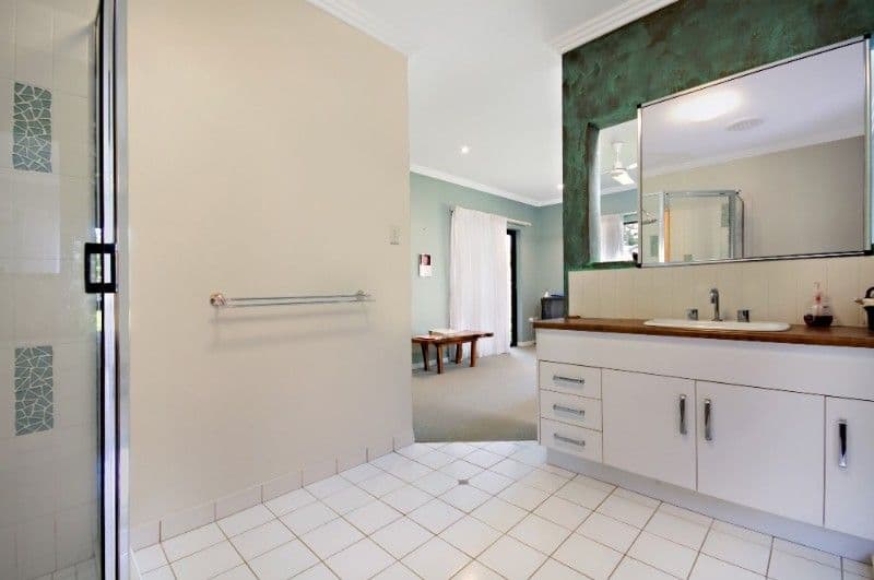 44 Donostia Crescent, BUSHLAND BEACH QLD 4818, Bushland Beach - Thumbnail 7
