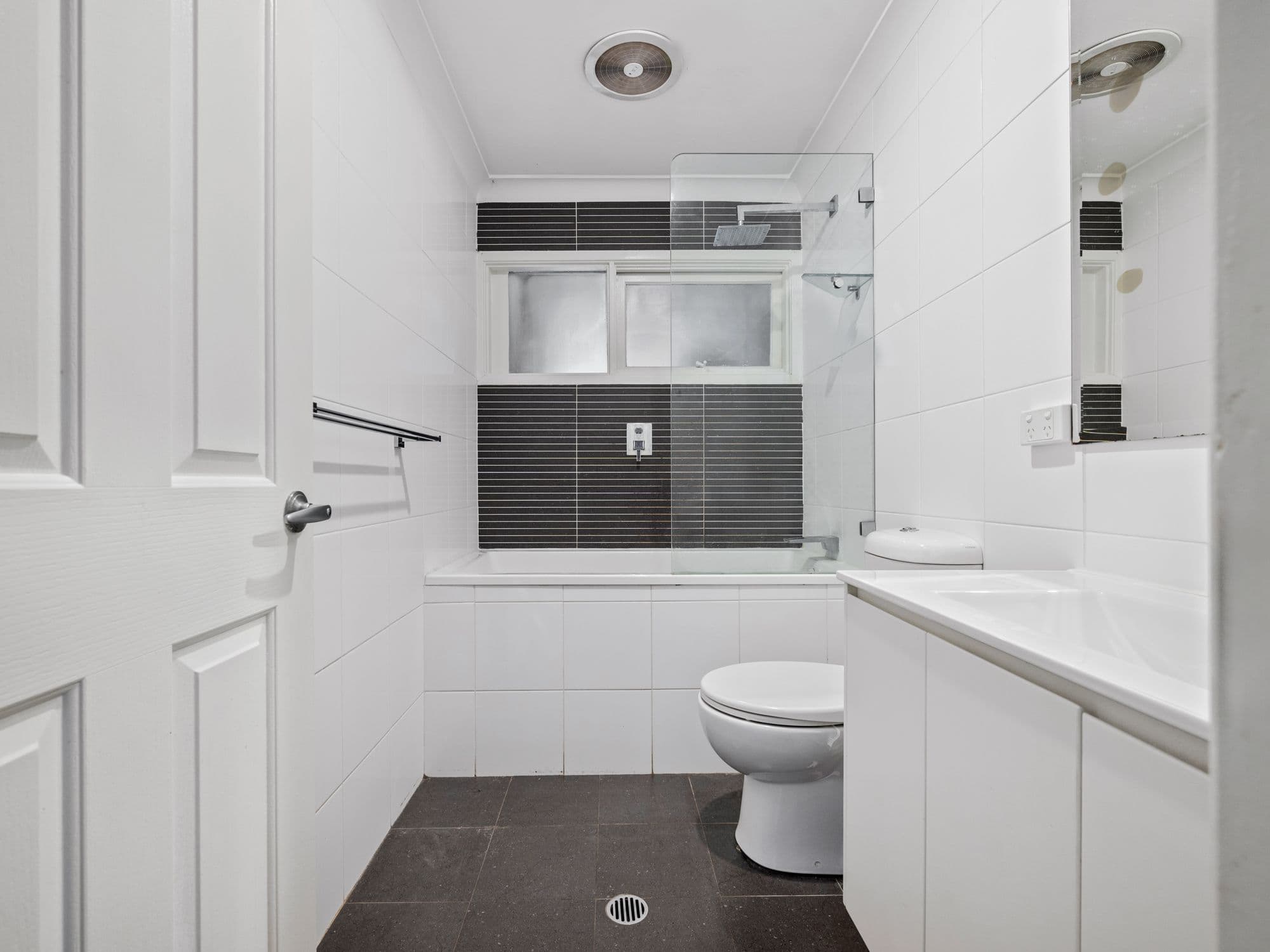 13 Coachwood Crescent, Bradbury NSW 2560, Bradbury - Thumbnail 8