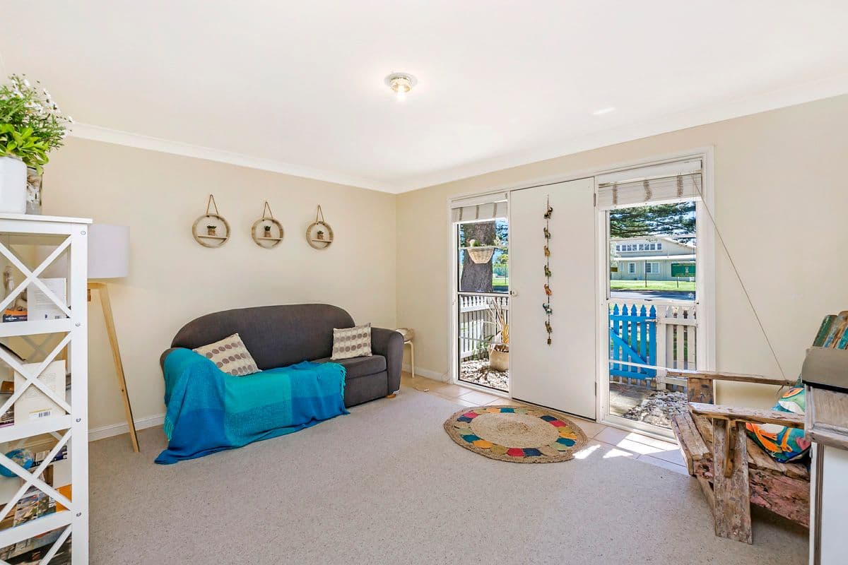 18A Pertobe Road, Warrnambool VIC 3280, Warrnambool - Thumbnail 3