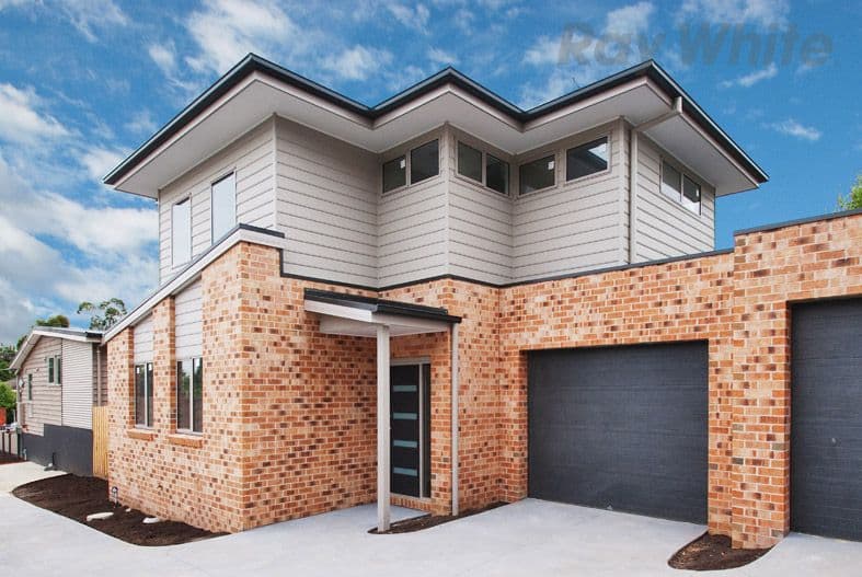 Unit 2, 4 CAROLE Avenue, Chirnside Park VIC 3116, Chirnside Park - Image 1