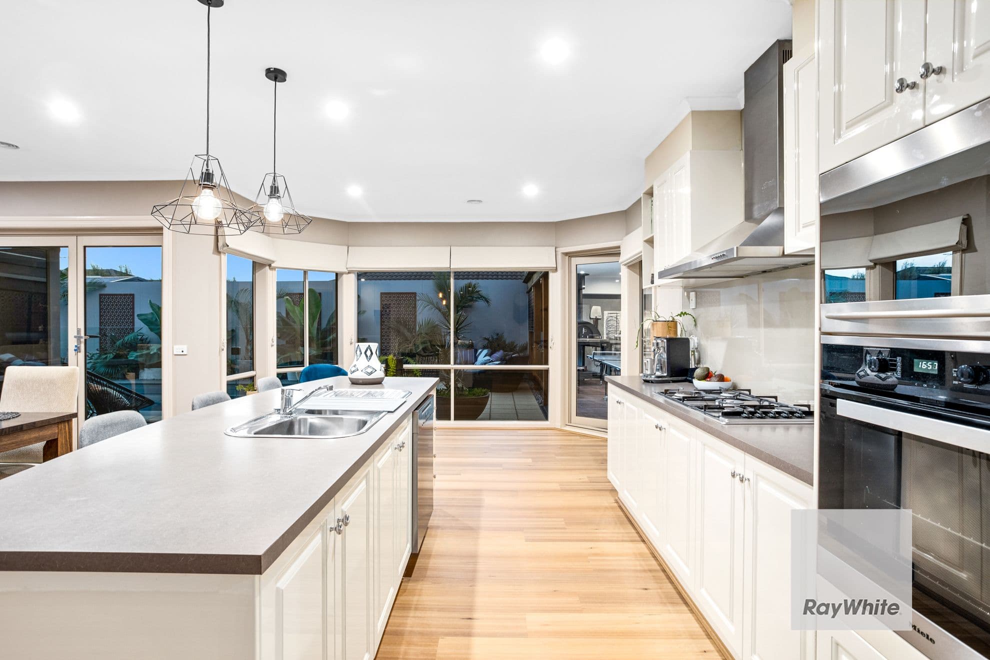 2 Hawthorn Grove, Taylors Hill VIC 3037, Taylors Hill - Thumbnail 7