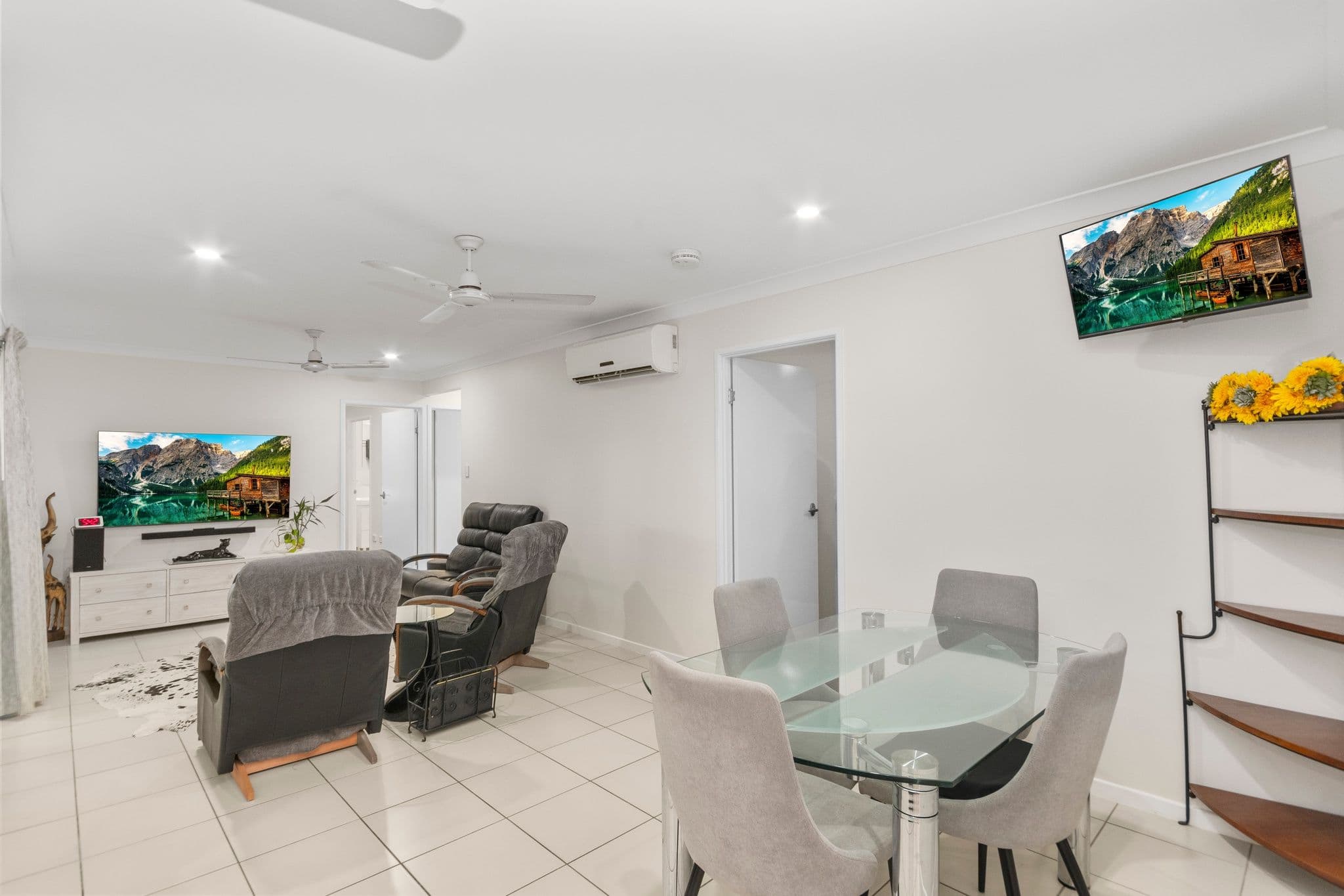 11 Chester Street, Mount Louisa QLD 4814, Mount Louisa - Thumbnail 4