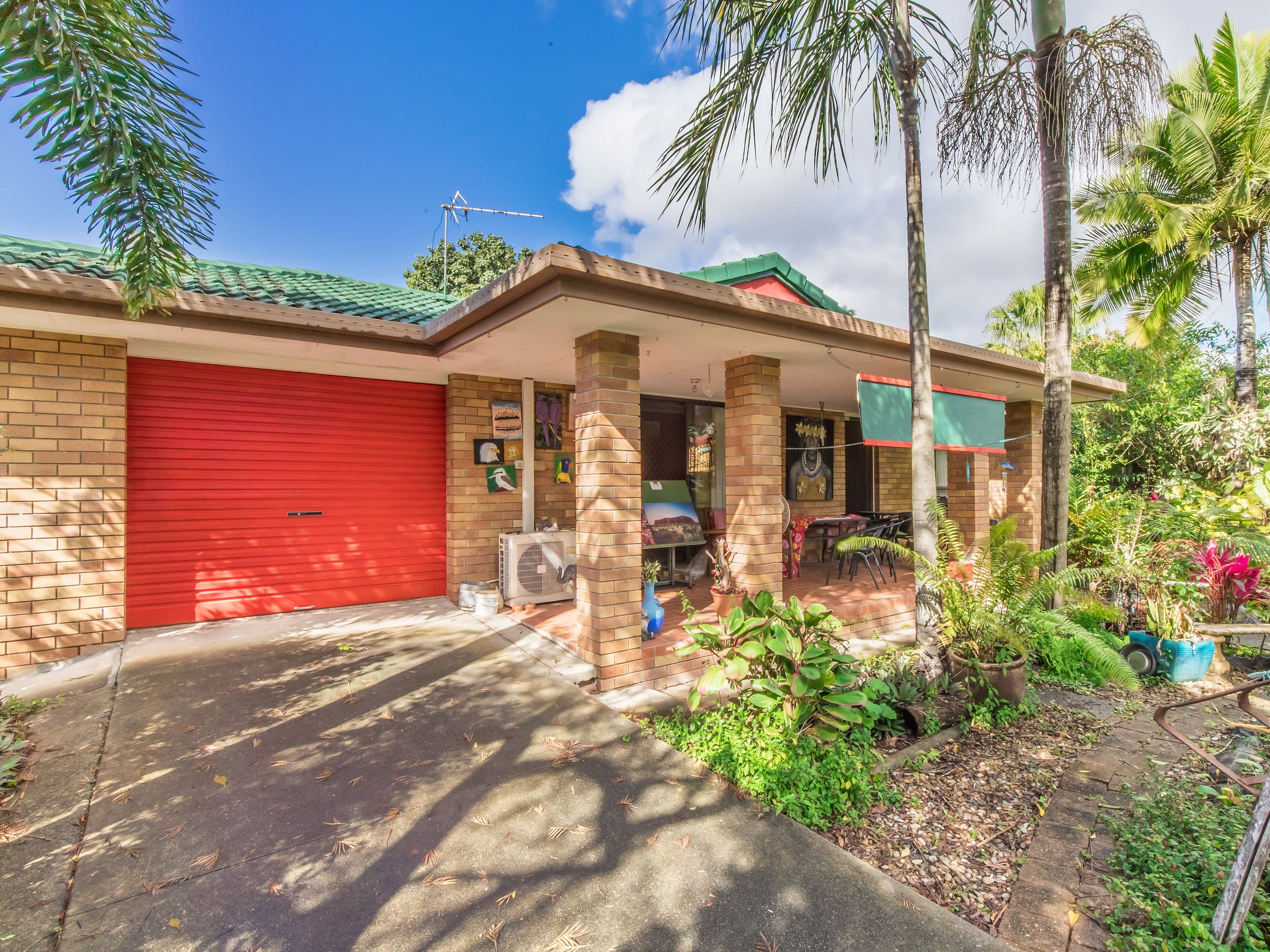 19 Kentucky Crescent, Oxenford QLD 4210, Oxenford - Thumbnail 2