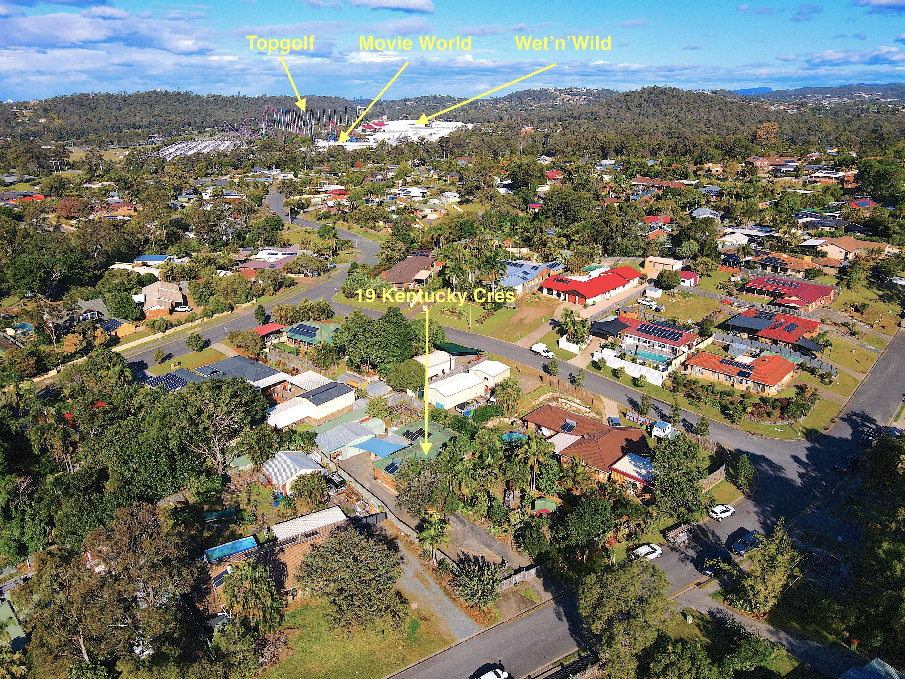 19 Kentucky Crescent, Oxenford QLD 4210, Oxenford - Thumbnail 4