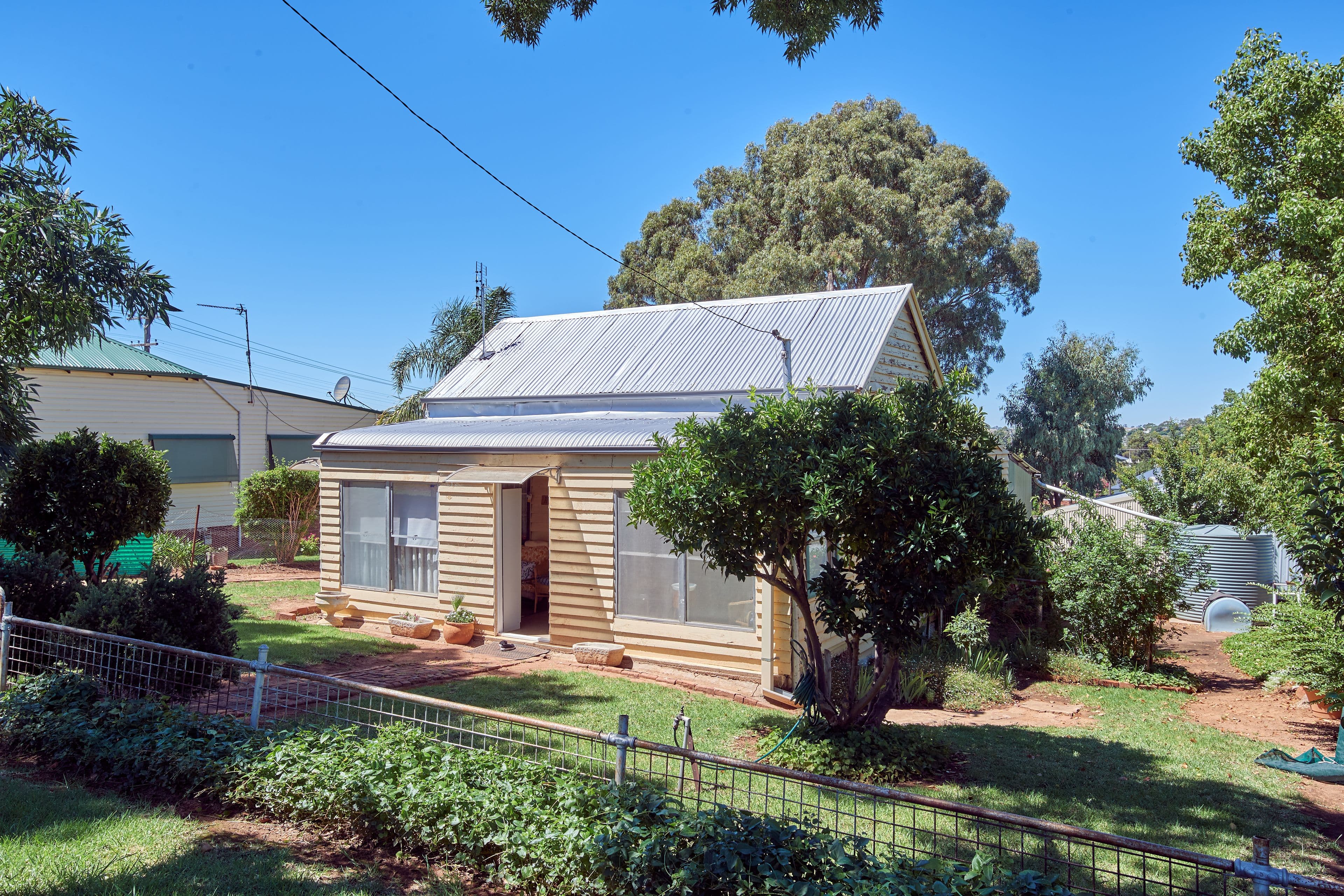 50 Marquis Street, Junee NSW 2663, Junee - Image 1