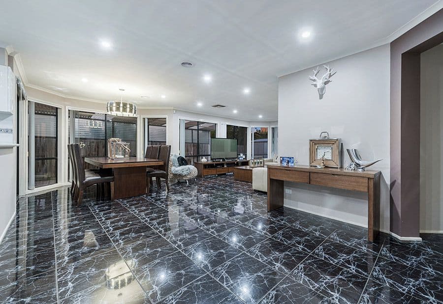 36 Santa Cruz Boulevard, Roxburgh Park VIC 3064, Roxburgh Park - Thumbnail 6