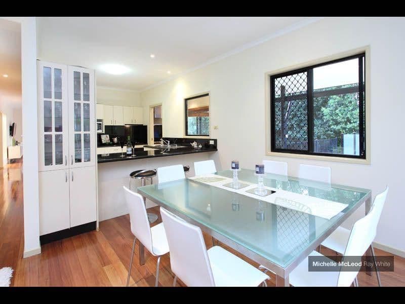 21 Regency Place, KENMORE HILLS QLD 4069, Kenmore Hills - Thumbnail 7