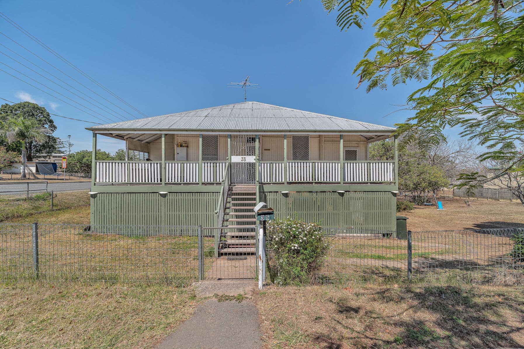 35 Eaglesfield Street, Beaudesert QLD 4285, Beaudesert - Thumbnail 2