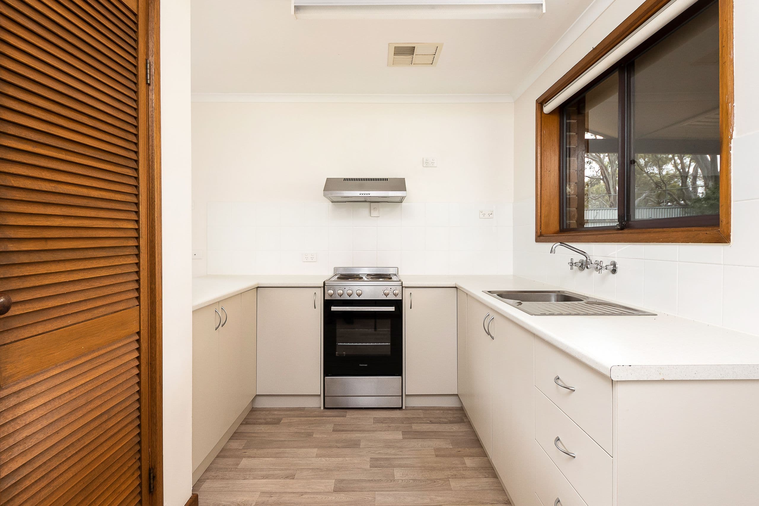 45 Caledonia Avenue, Woodside SA 5244, Woodside - Thumbnail 5