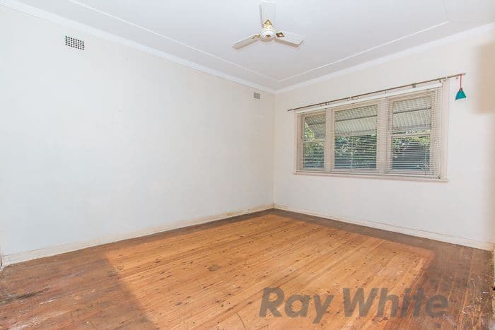 51 Fairfield Avenue, New Lambton - Thumbnail 6