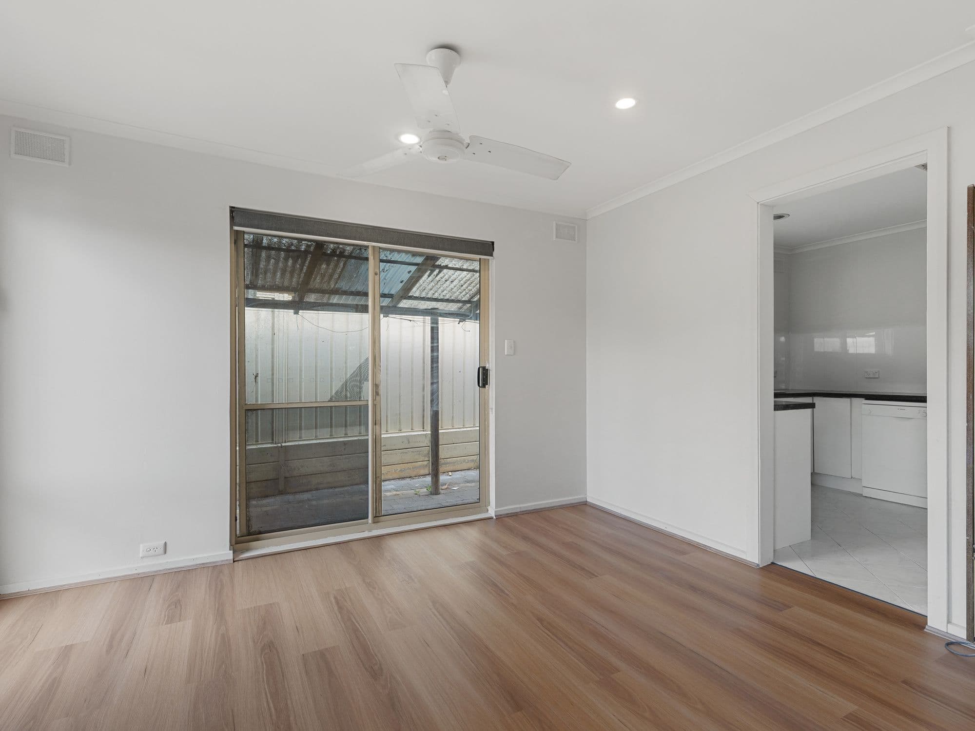 13 Shiraz Avenue, Hackham SA 5163, Hackham - Thumbnail 5