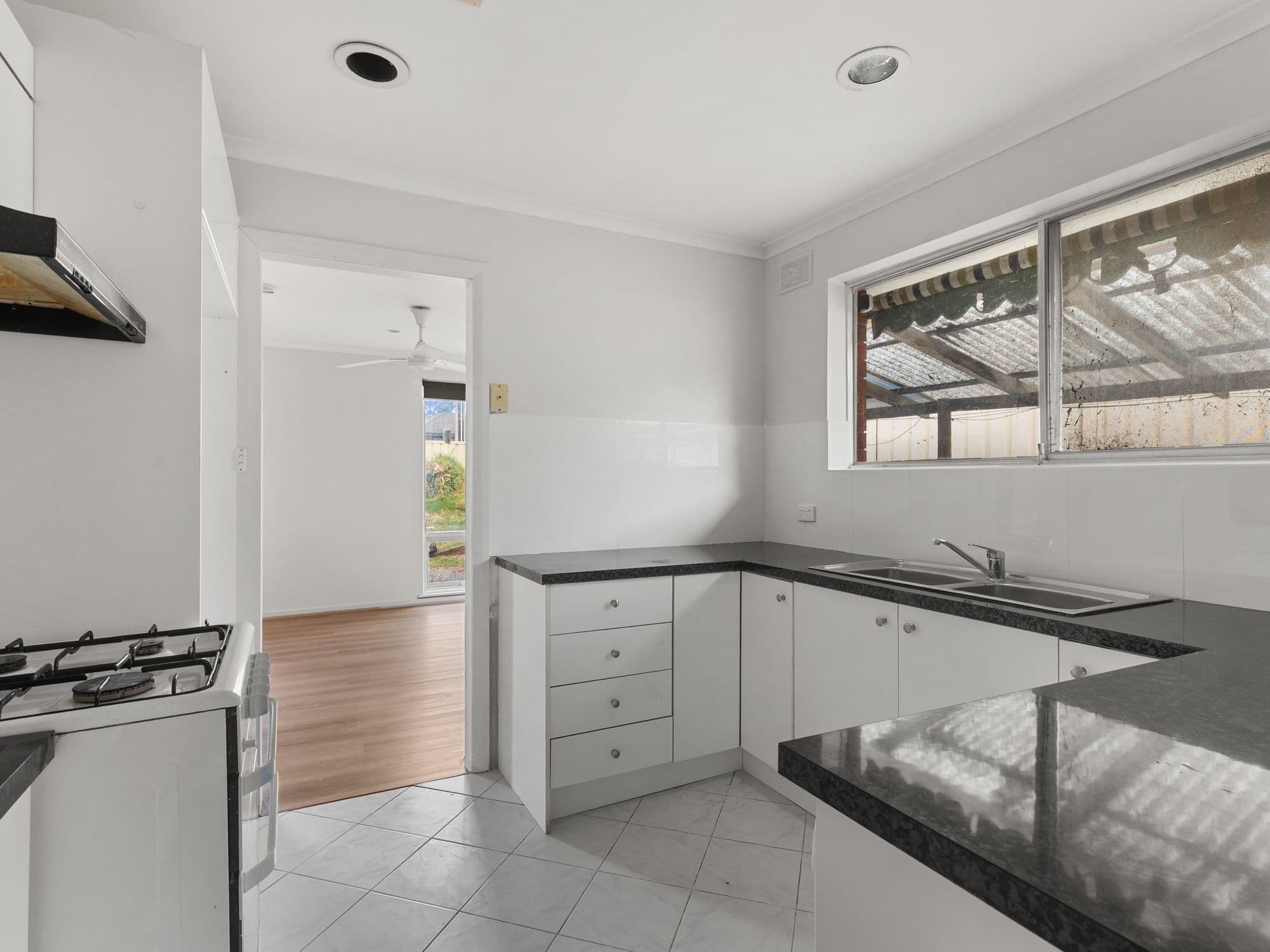 13 Shiraz Avenue, Hackham SA 5163, Hackham - Thumbnail 6