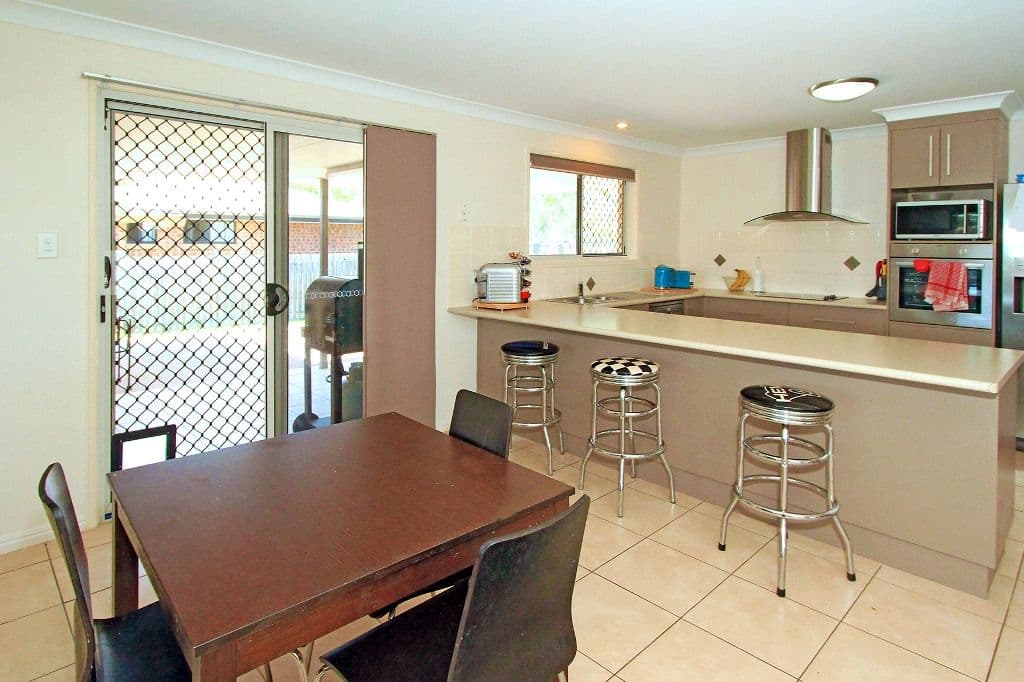 45 Robinson Street, TARANGANBA QLD 4703, Taranganba - Thumbnail 4