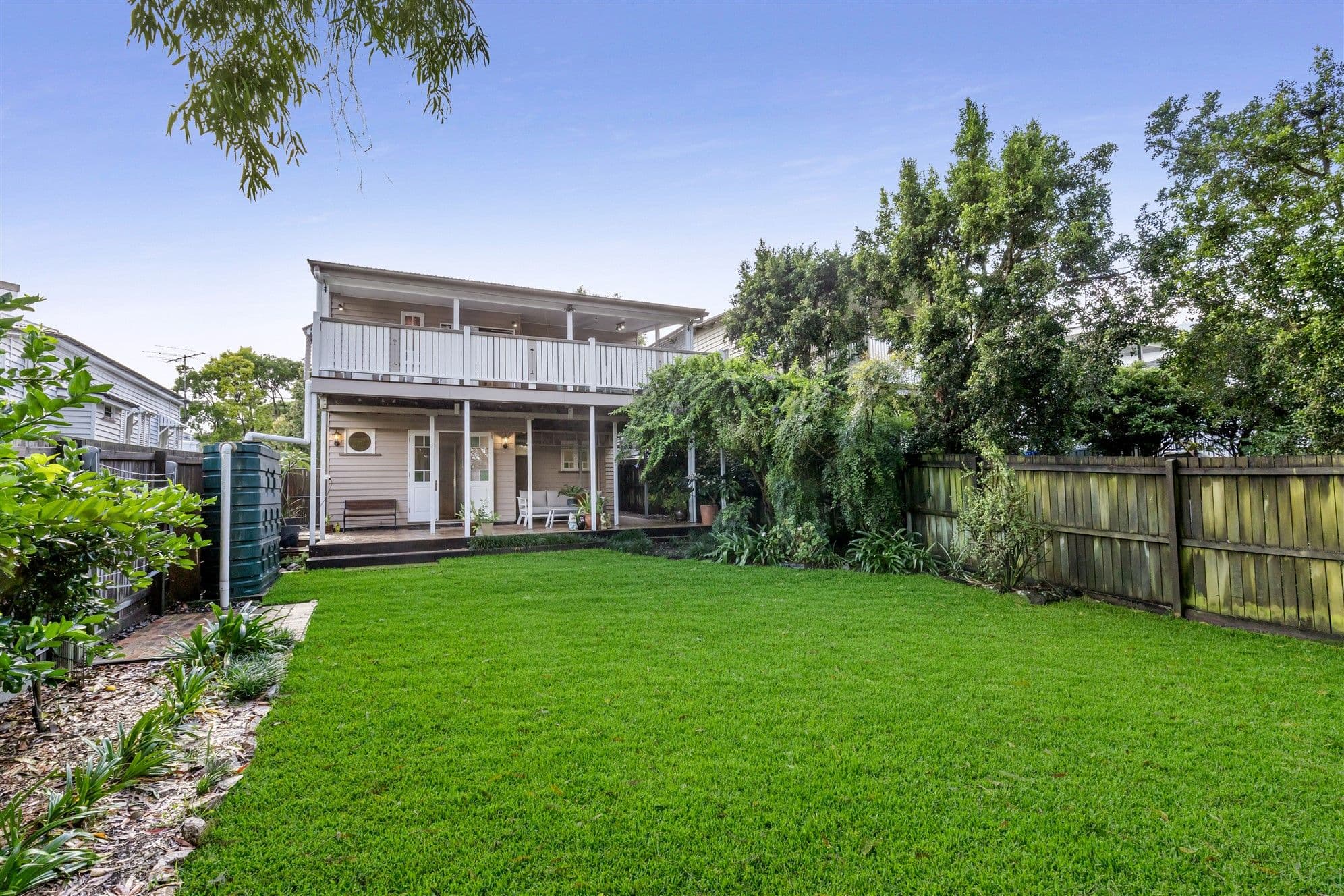 65 Lanham Avenue, Grange QLD 4051, Grange - Thumbnail 2