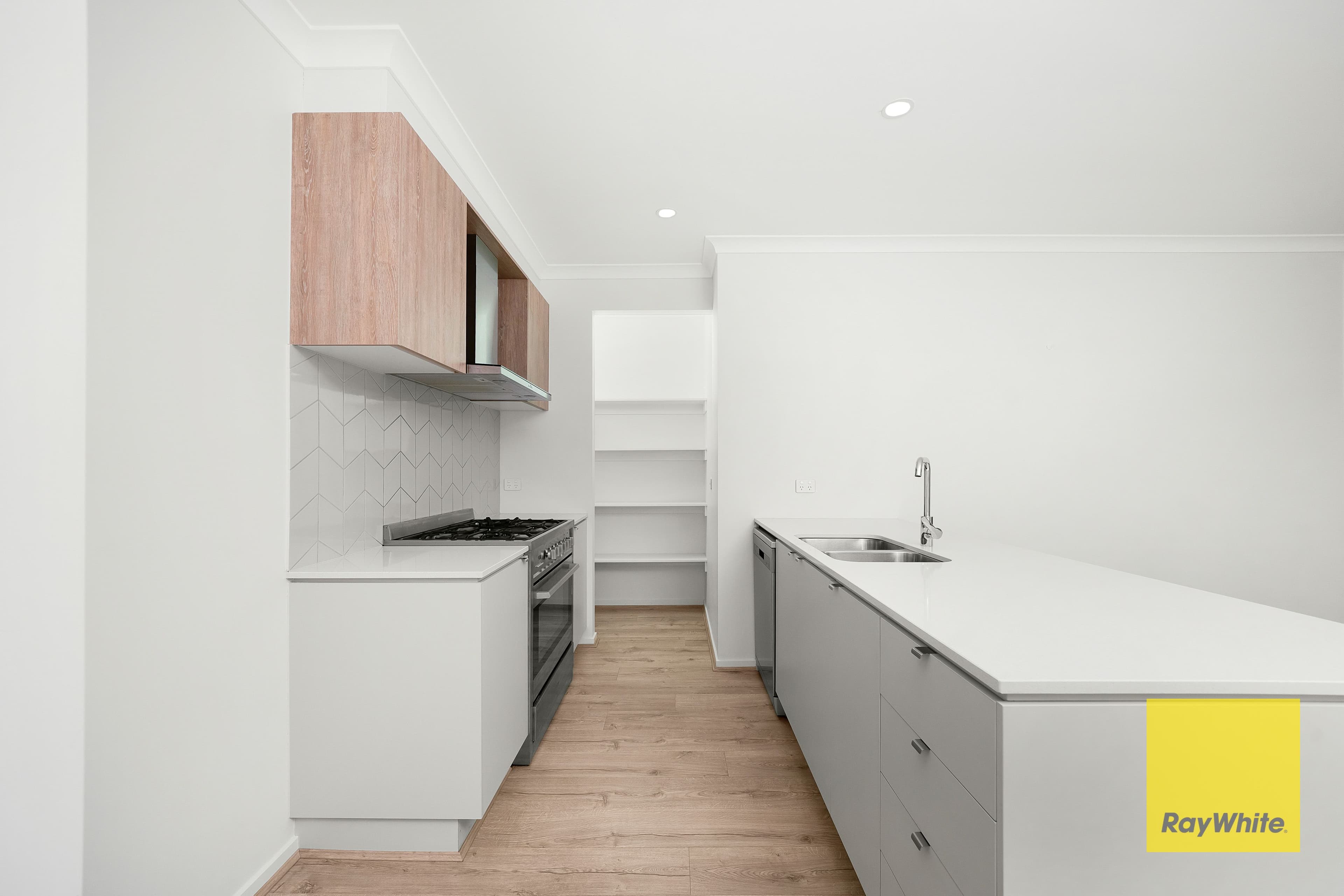 16 Rainier Drive, Truganina VIC 3029, Truganina - Thumbnail 8