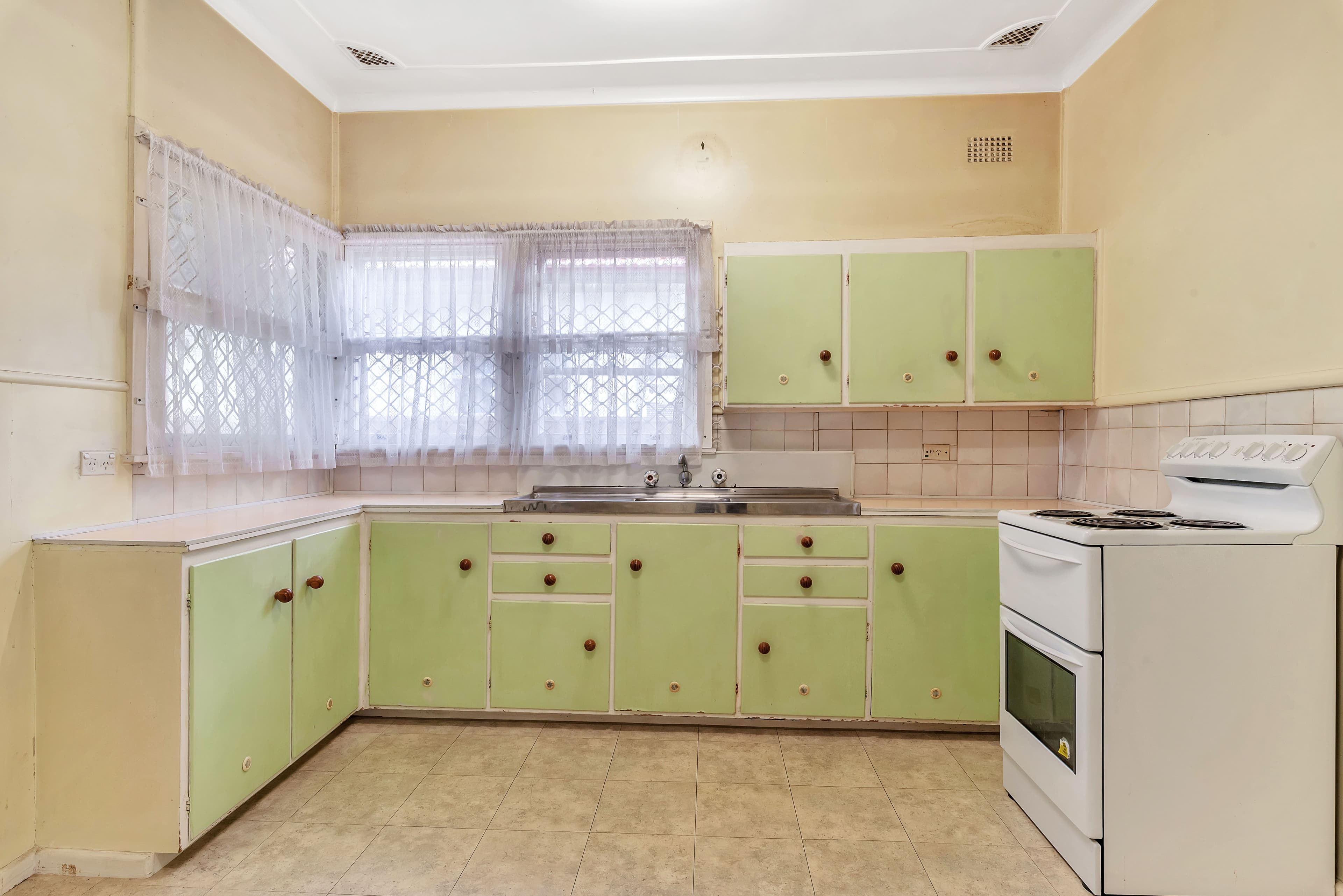 27 Huon Street, Cabramatta - Thumbnail 4