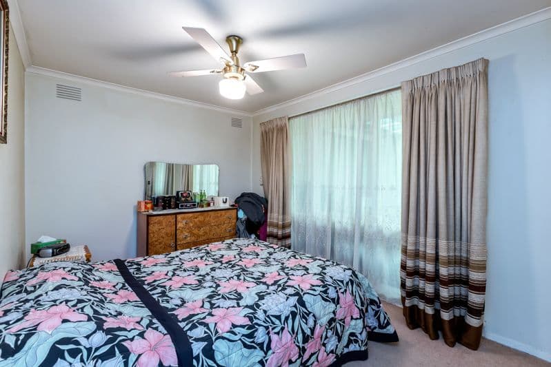 29 Raleighs Road, Melton VIC 3337, Melton - Thumbnail 6