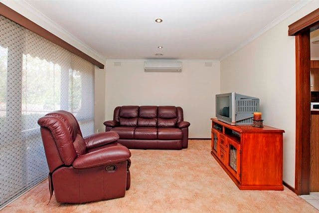 156 North Road, RESERVOIR VIC 3073, Reservoir - Thumbnail 4