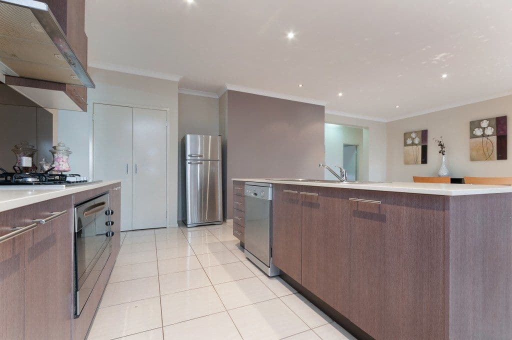 190 Central Park Avenue, CRAIGIEBURN VIC 3064, Craigieburn - Thumbnail 2