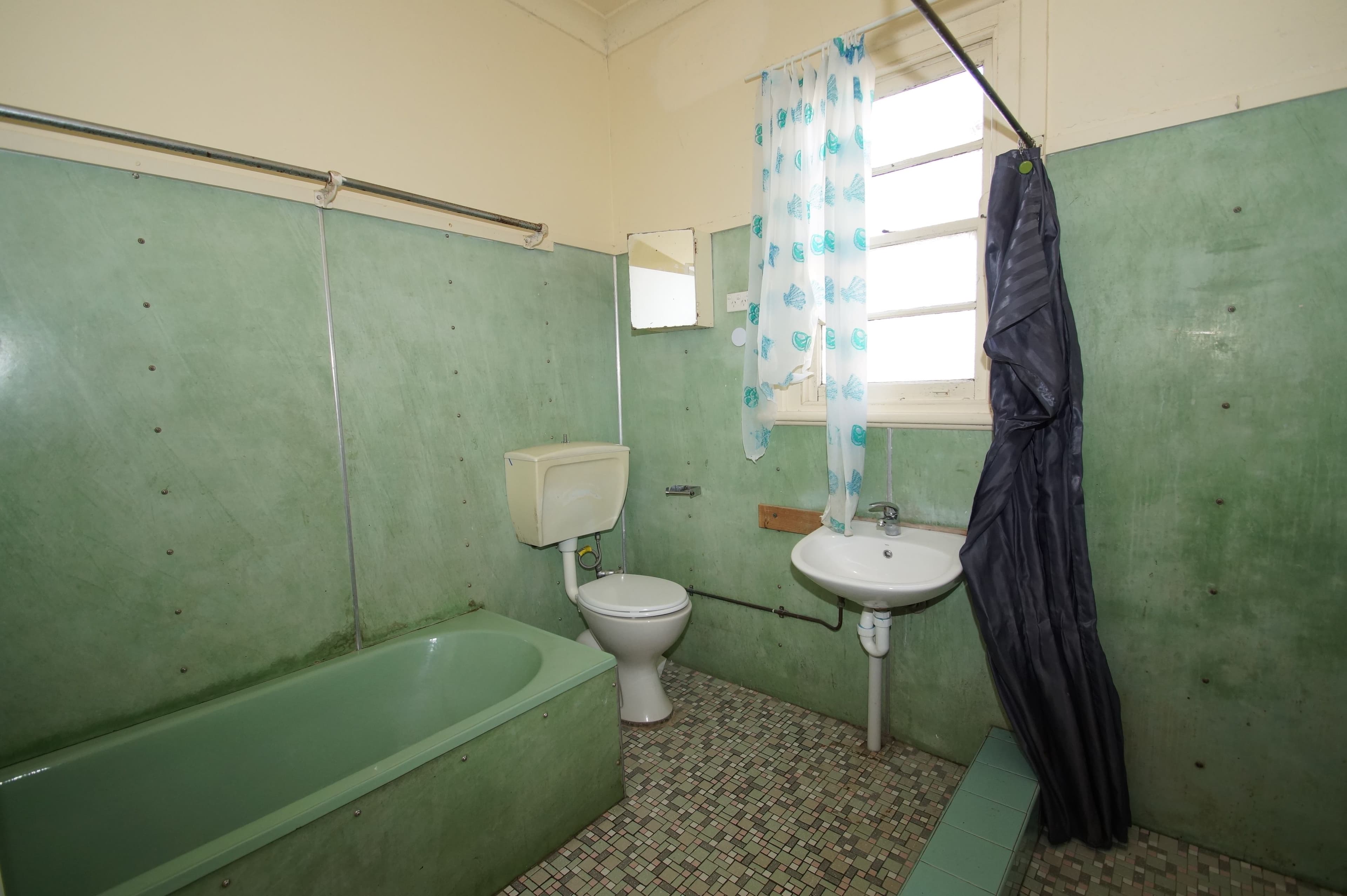 26 White Avenue, Armidale - Thumbnail 4