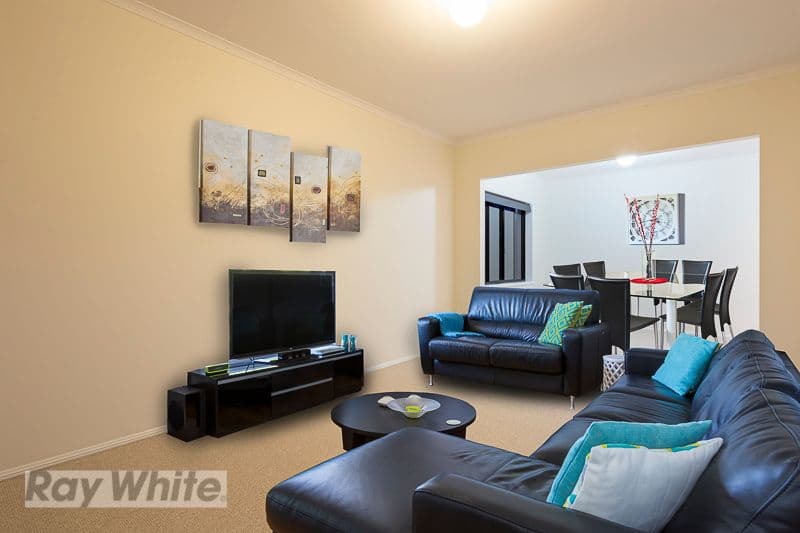 17 Kimbolton Drive, REDLAND BAY QLD 4165, Redland Bay - Thumbnail 2