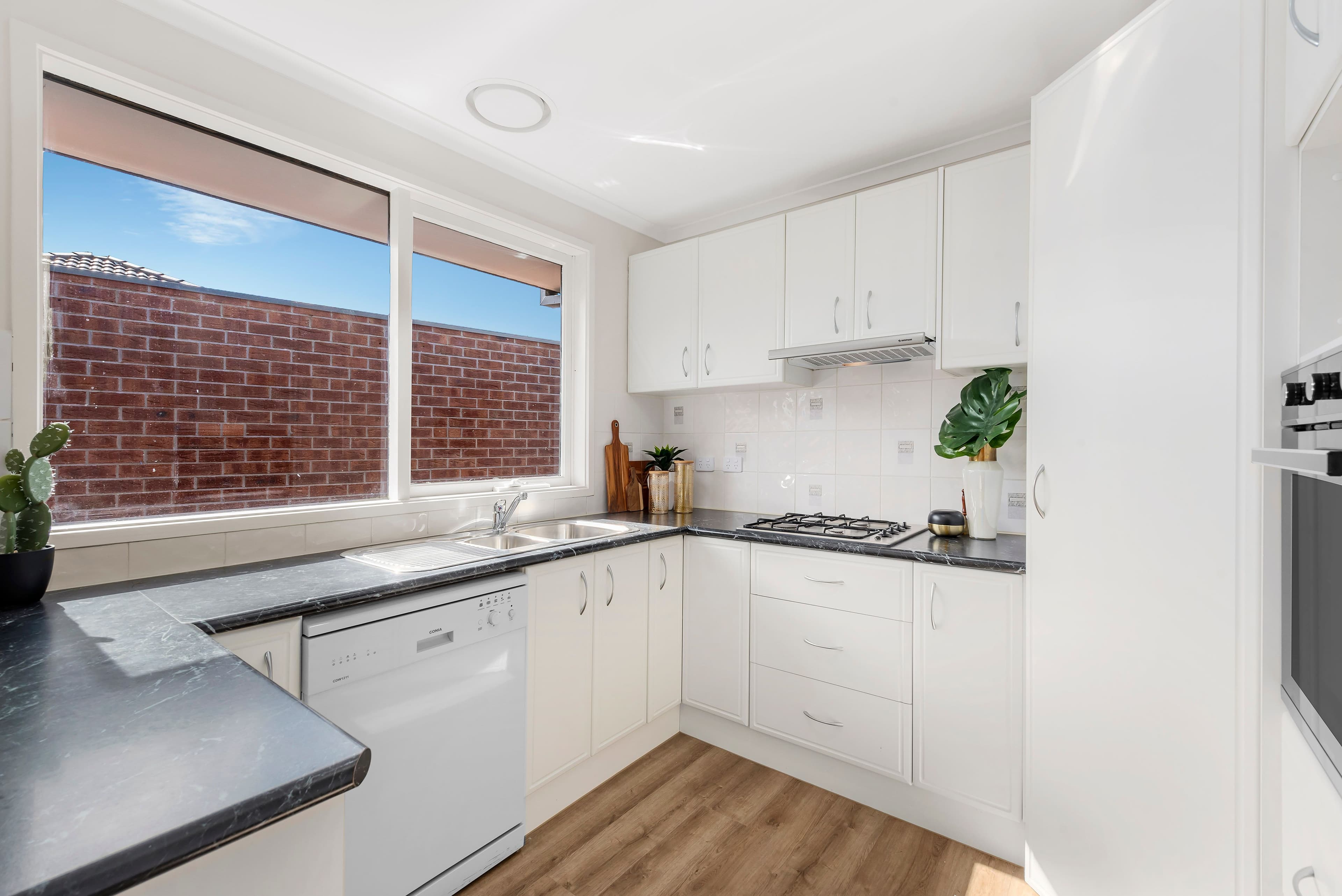 12 Paramount Avenue, Kilsyth VIC 3137, Kilsyth - Thumbnail 3