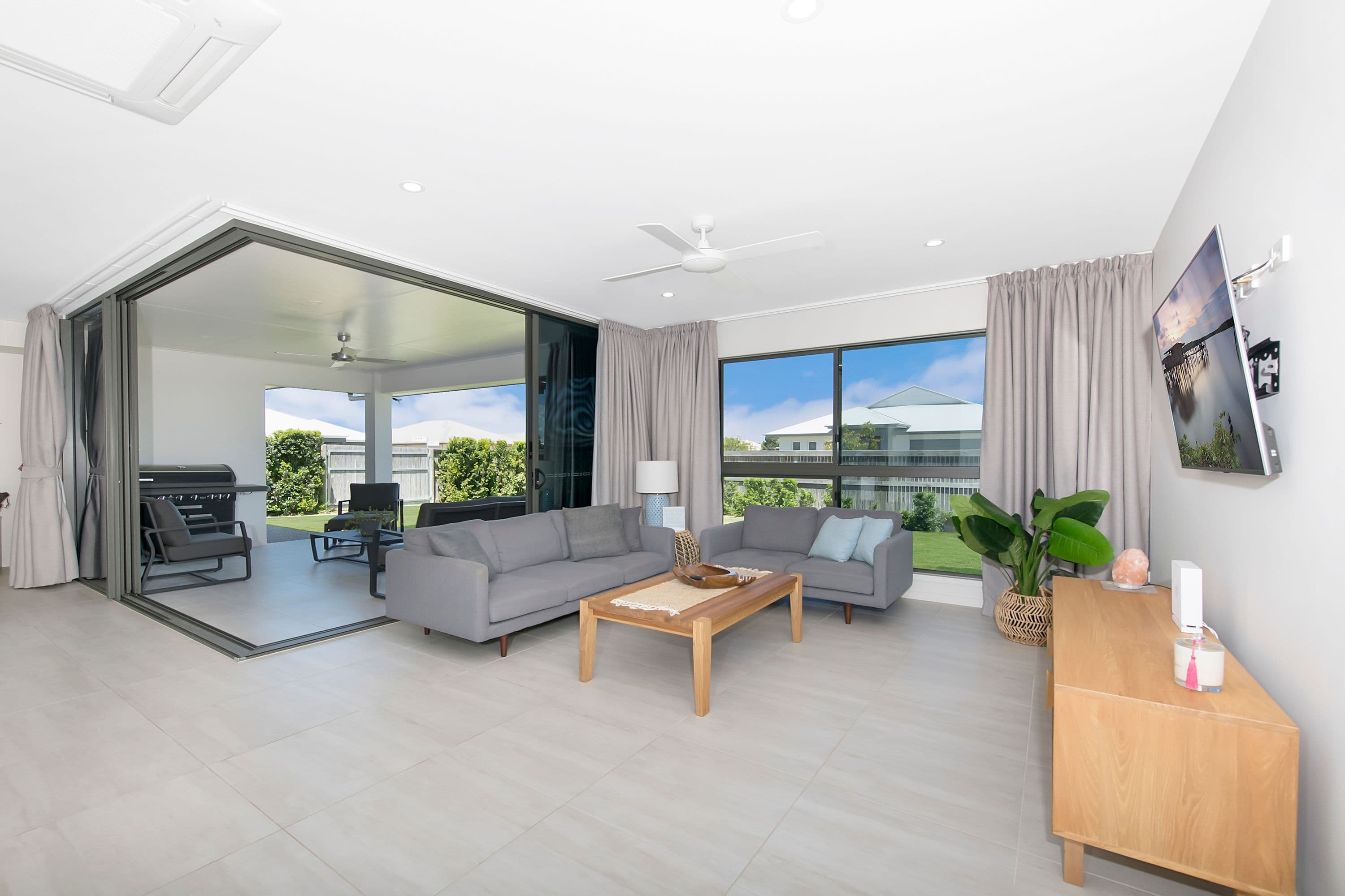 50 Solana Circuit, Burdell QLD 4818, Burdell - Thumbnail 2