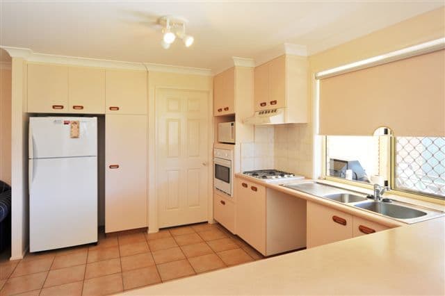 1 Gundry Court, KEARNEYS SPRING QLD 4350, Kearneys Spring - Thumbnail 3