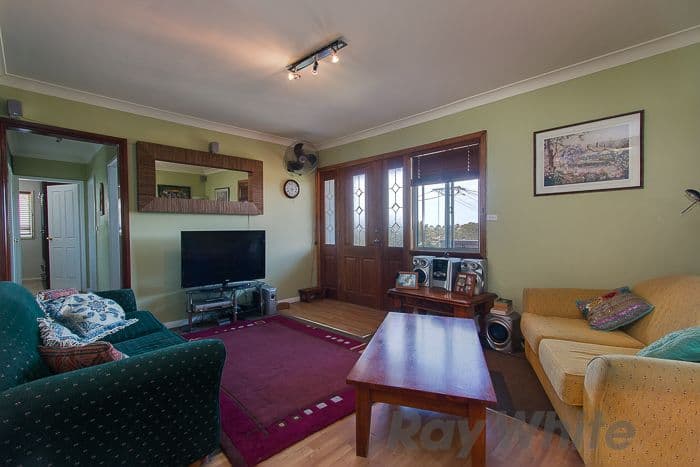9 Verli Place, Waratah West - Thumbnail 2