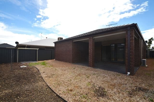 15 Hodgson Rise, MERNDA VIC 3754, Mernda - Thumbnail 7