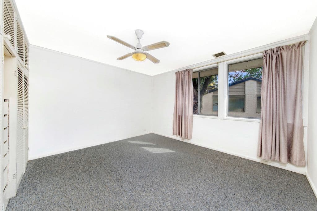 10 Hellyer Street, Holder ACT 2611, Holder - Thumbnail 7