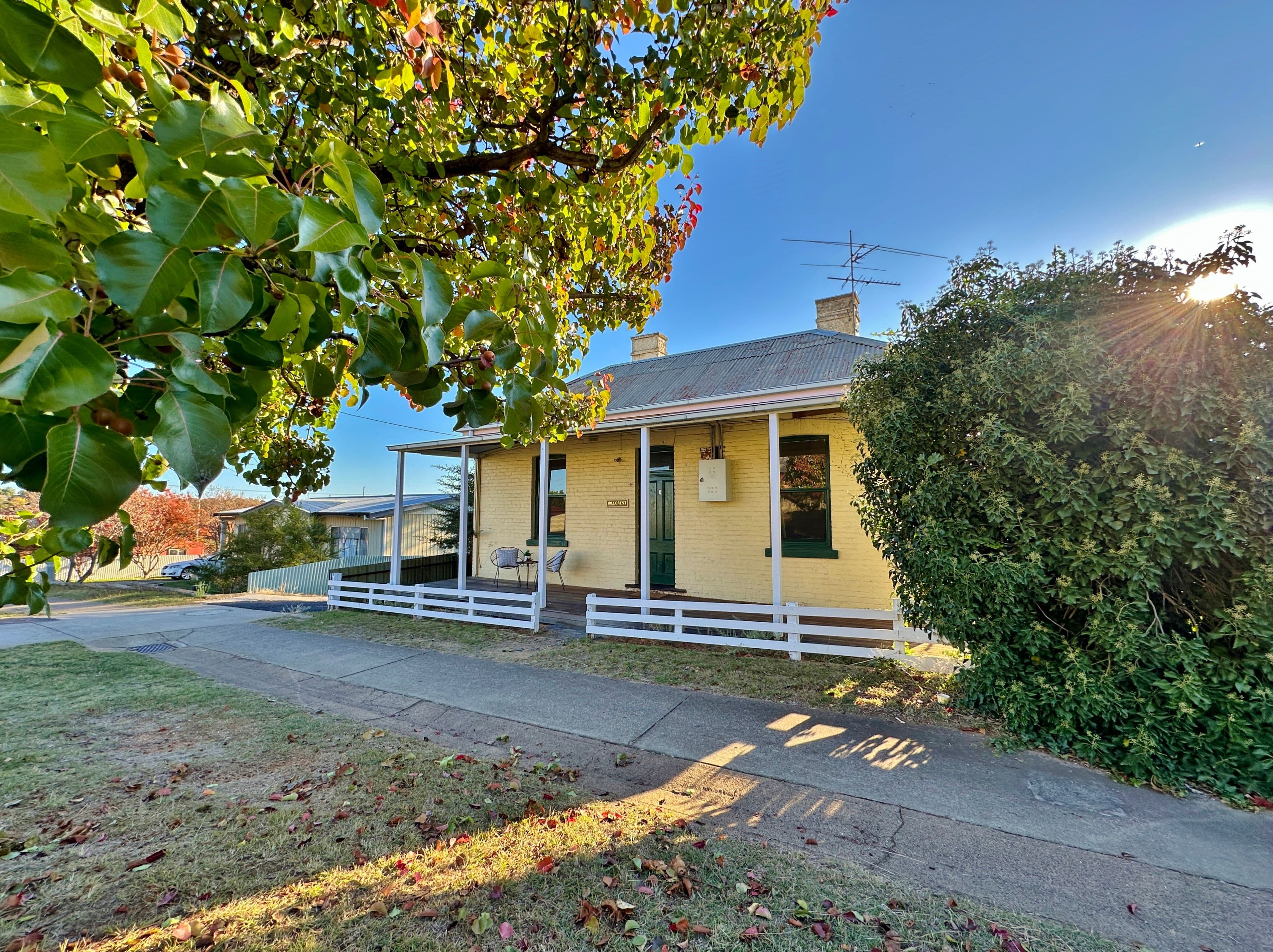 17 Main Street, Young NSW 2594, Young - Image 1