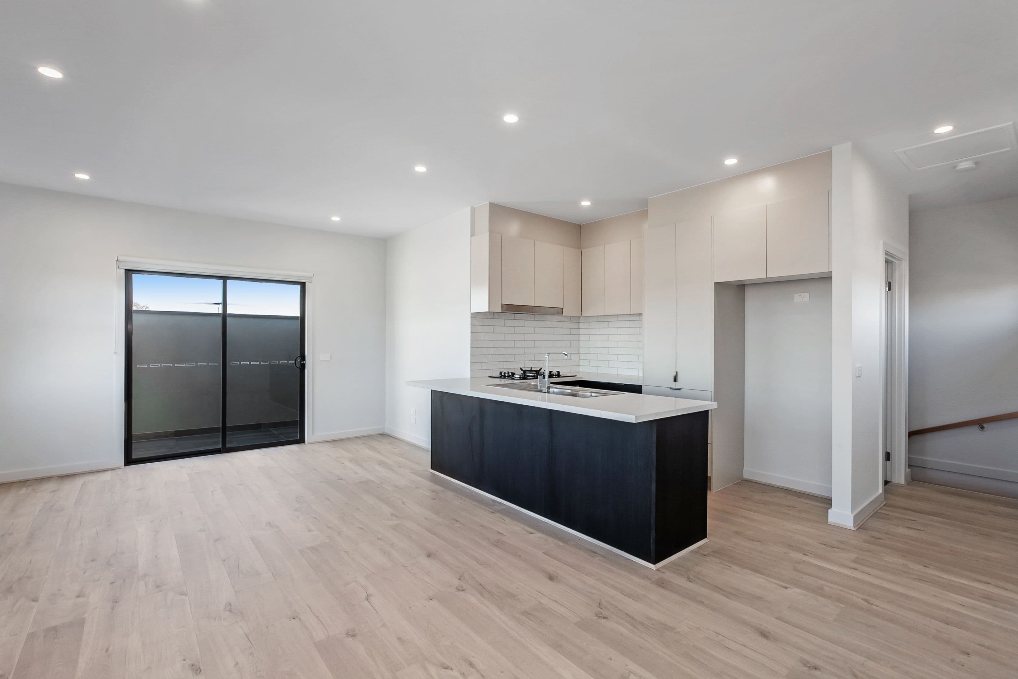10 Cash Street, Kingsbury VIC 3083, Kingsbury - Thumbnail 2