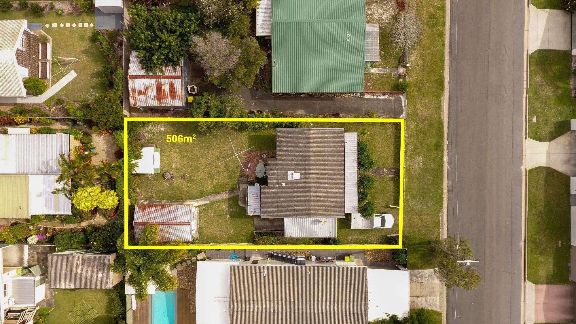 10 Plover Avenue, Paradise Point QLD 4216, Paradise Point - Thumbnail 7