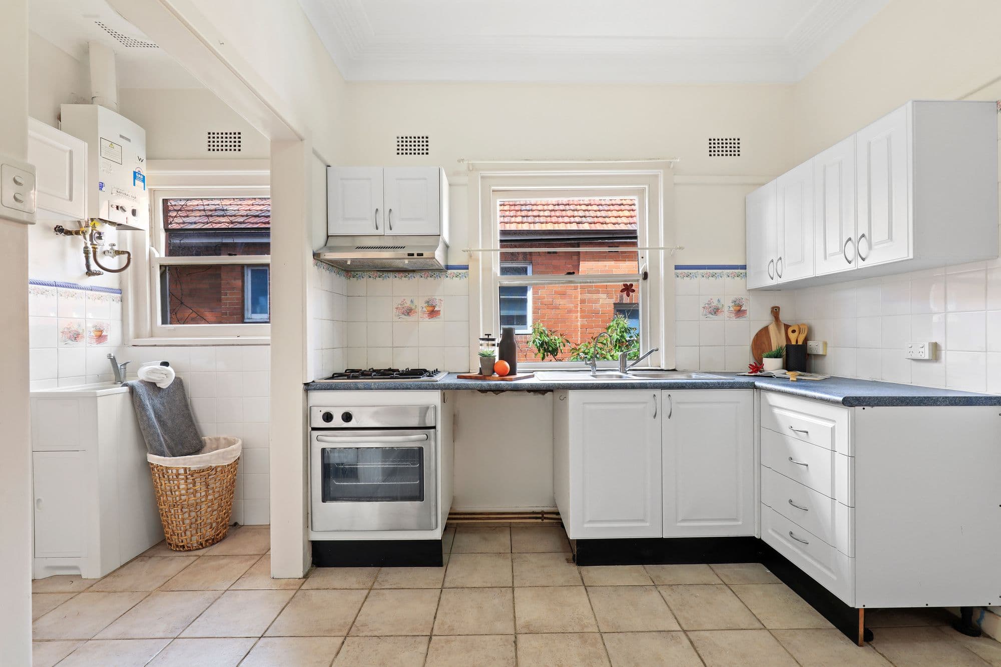 638 Pacific Highway (enter from Eddy Rd), Chatswood NSW 2067, Chatswood - Thumbnail 2