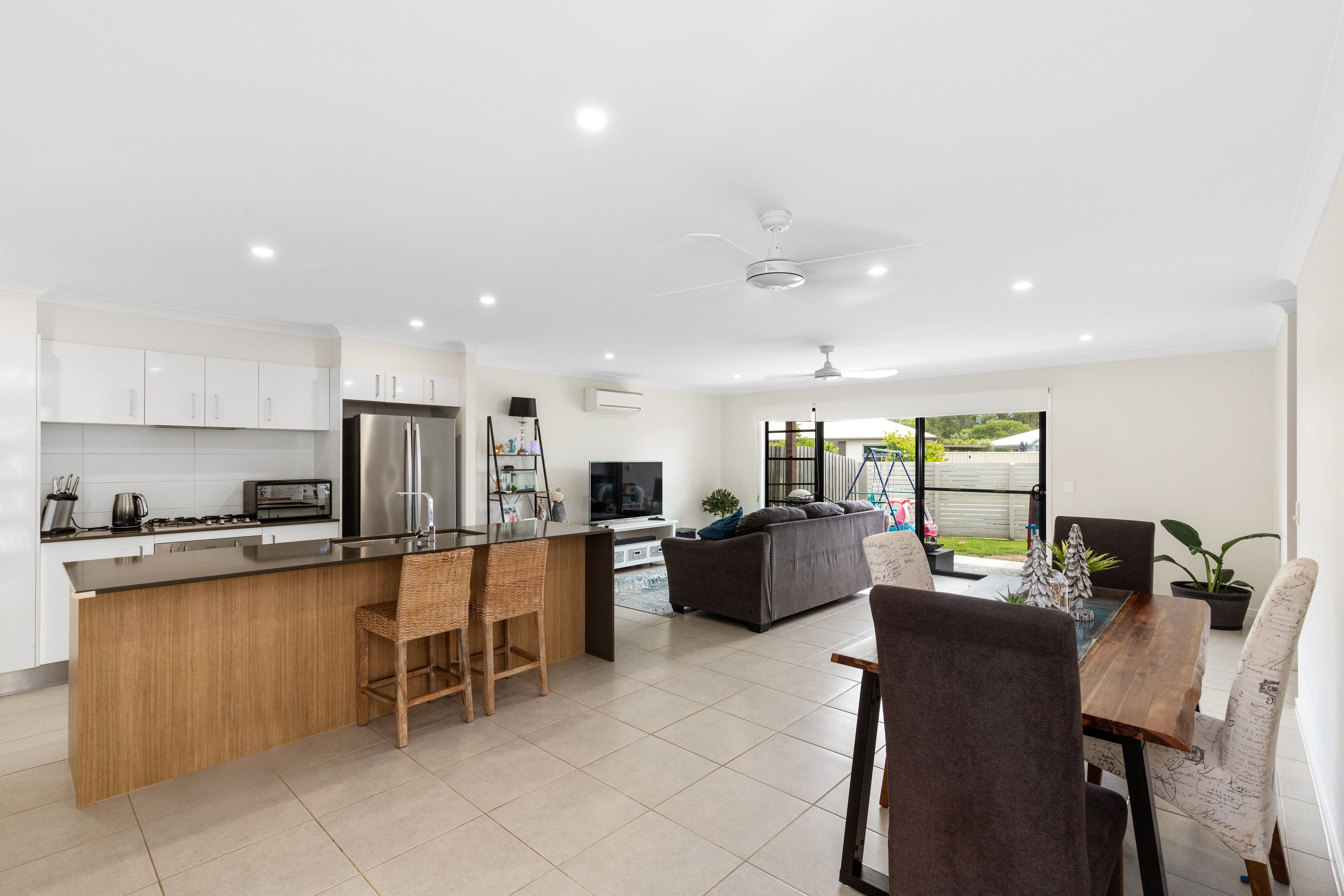 45 Chestnut Crescent, Caloundra West QLD 4551, Caloundra West - Thumbnail 2
