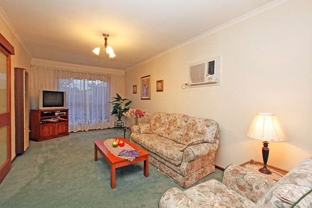 5 Haig Street, RESERVOIR VIC 3073, Reservoir - Thumbnail 2