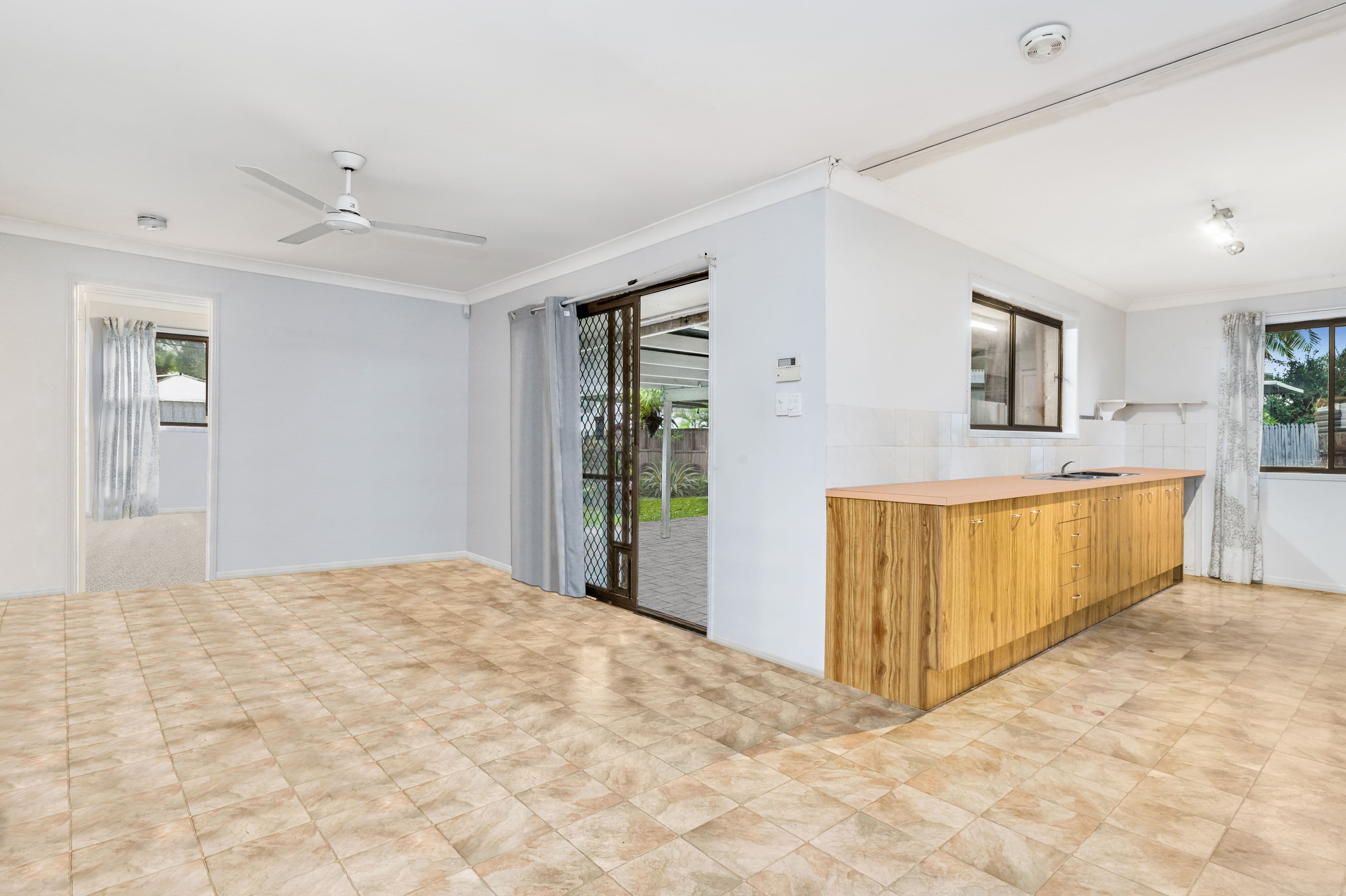 5 Jason Court, Morayfield QLD 4506, Morayfield - Thumbnail 6