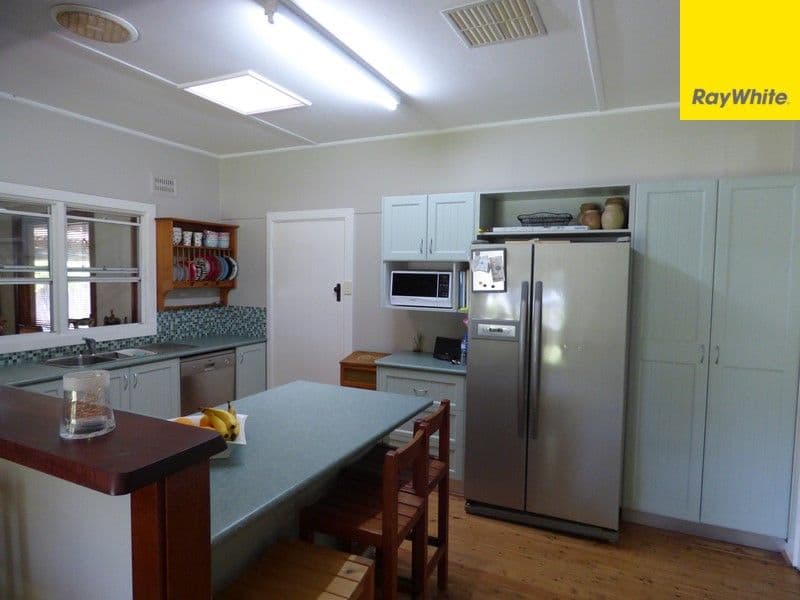 64 Farrand Street, Forbes - Thumbnail 5