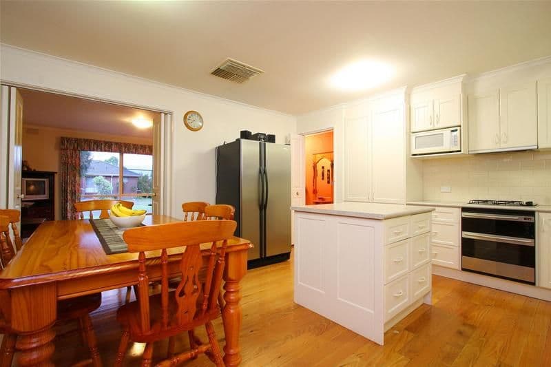 1 Dorothea Court, BUNDOORA VIC 3083, Bundoora - Thumbnail 7