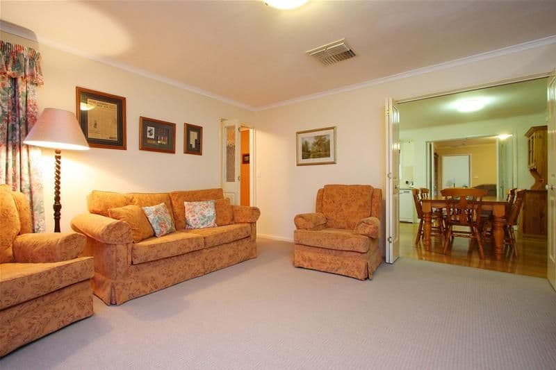 1 Dorothea Court, BUNDOORA VIC 3083, Bundoora - Thumbnail 8